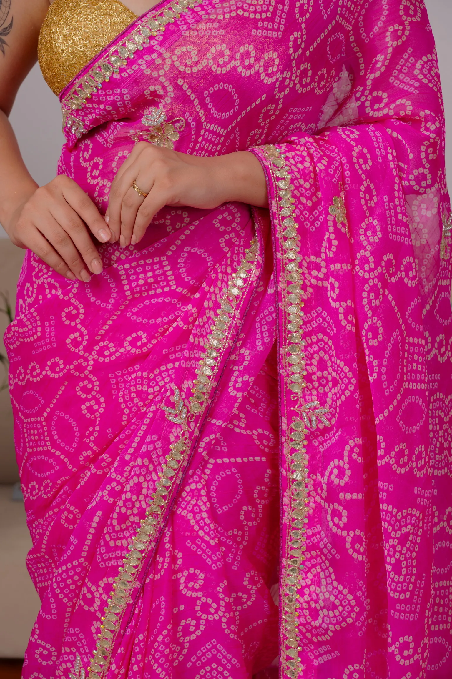 Elegant Chinon Crepe Fabric Bandhani Saree with Premium Kundan Patti Work – Designer Festive & Wedding Wear Saree